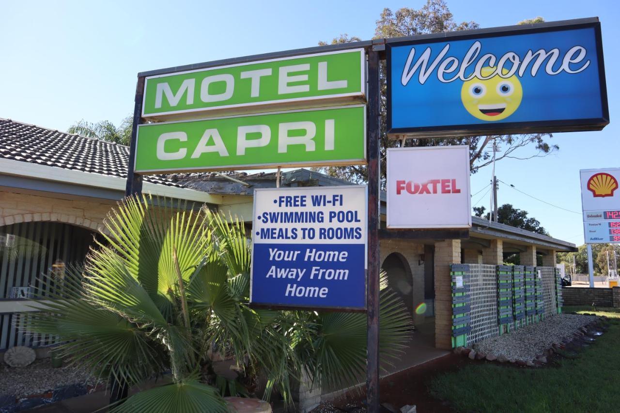 بالرانالد Capri Motel المظهر الخارجي الصورة